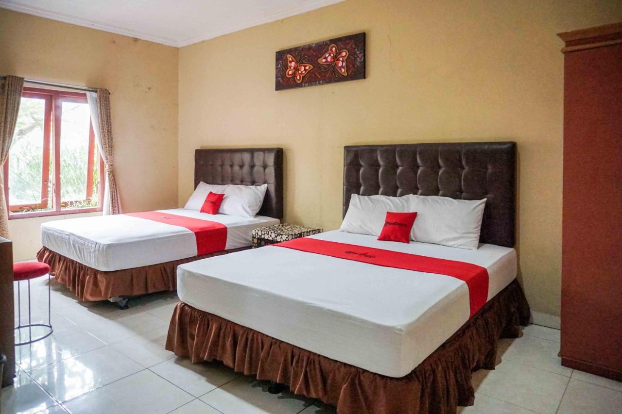 Reddoorz Resort @ Tawangmangu Exterior photo